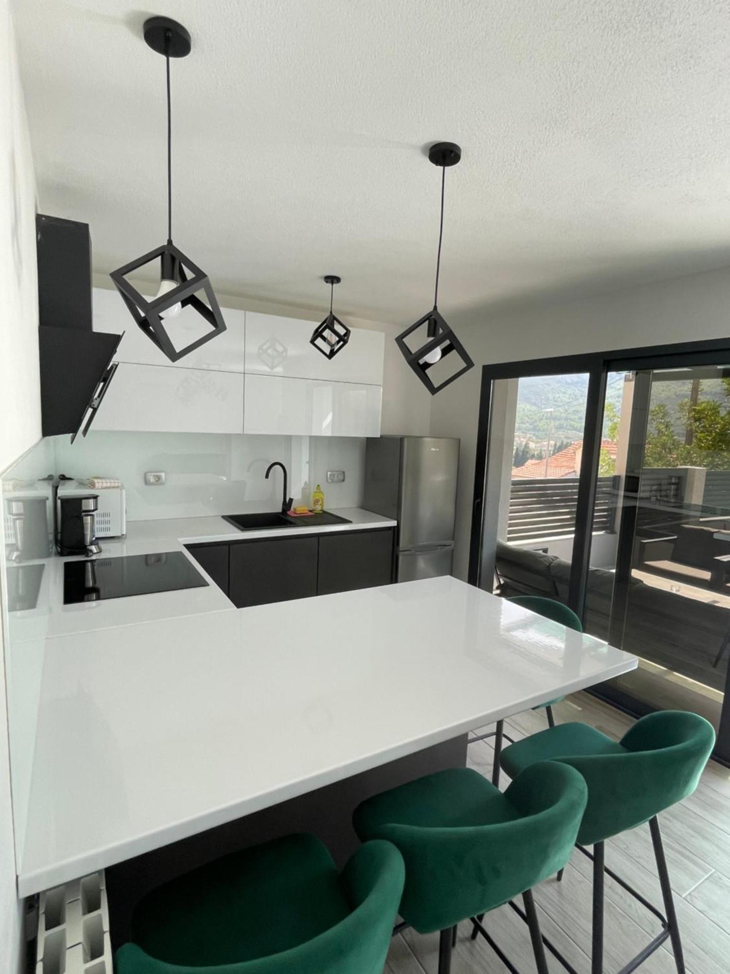 Apartments Belic With Pool イェルサ エクステリア 写真