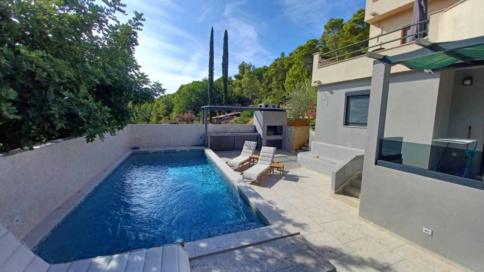 Apartments Belic With Pool イェルサ エクステリア 写真