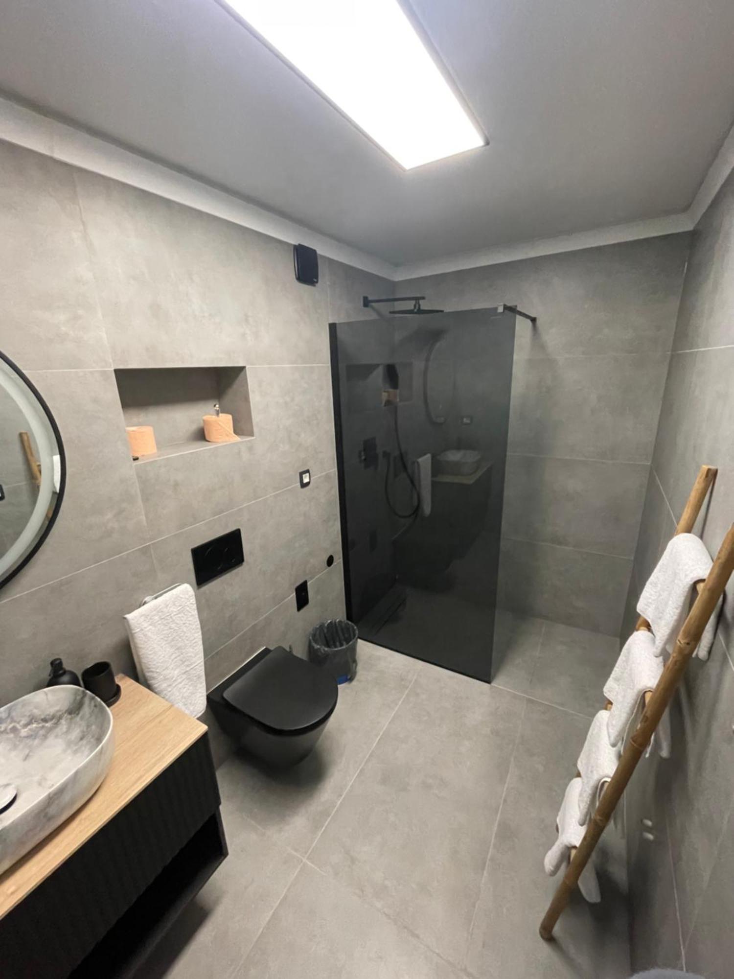 Apartments Belic With Pool イェルサ エクステリア 写真